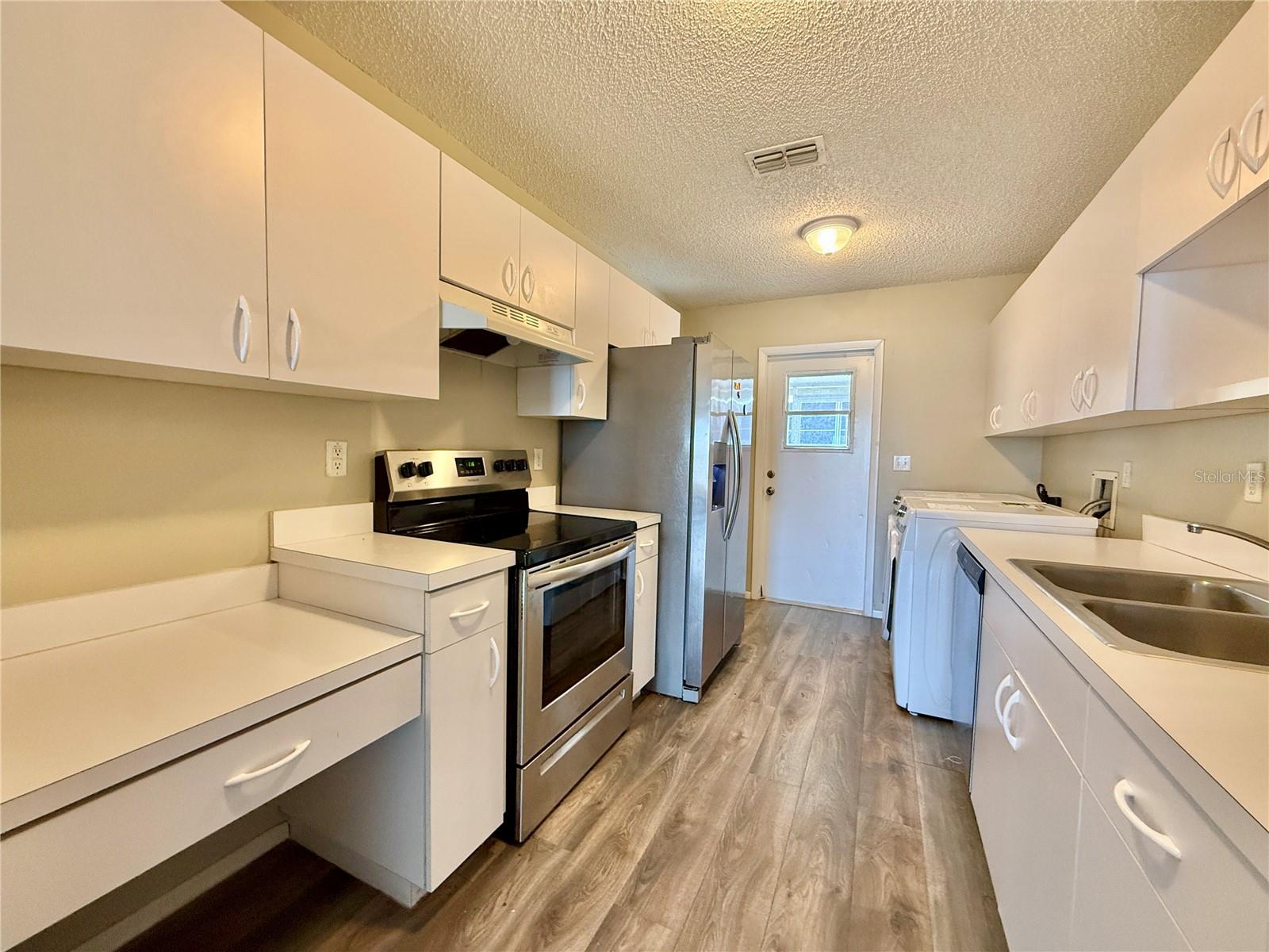 WINTER RIDGE CONDO - Residential Lease