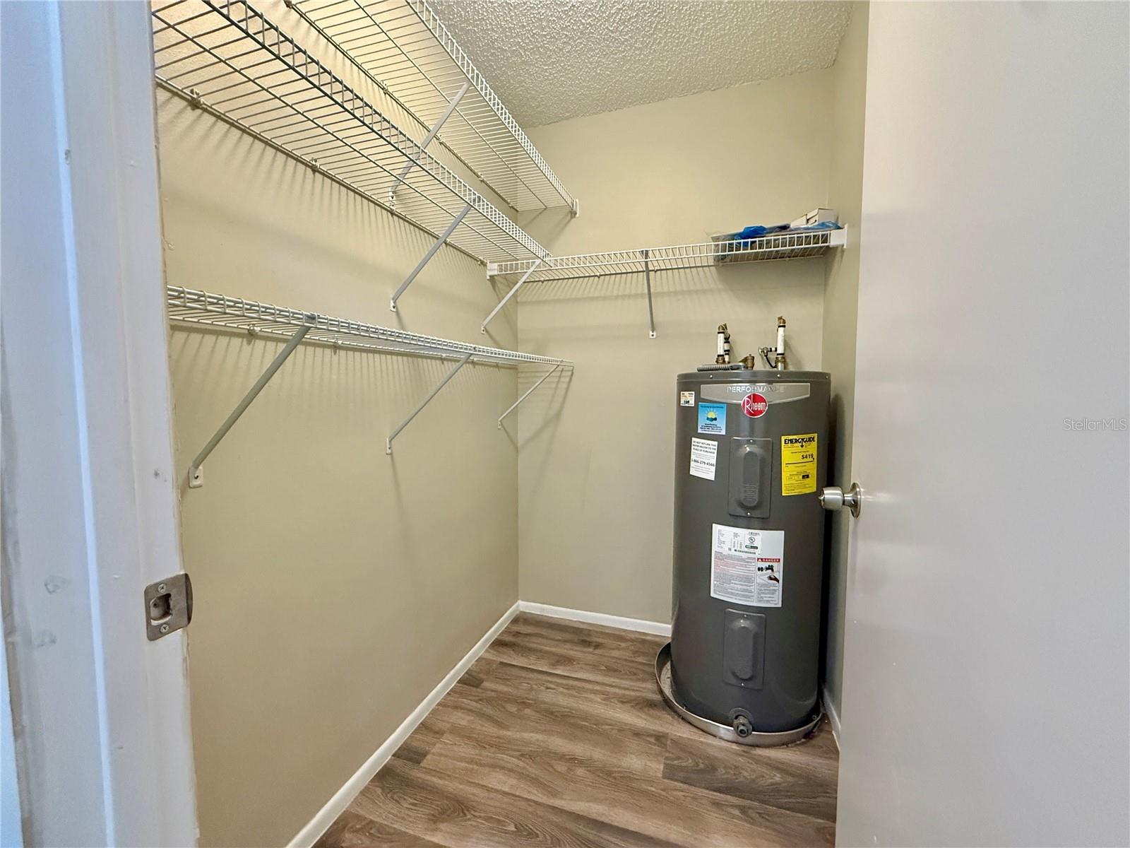 WINTER RIDGE CONDO - Residential Lease