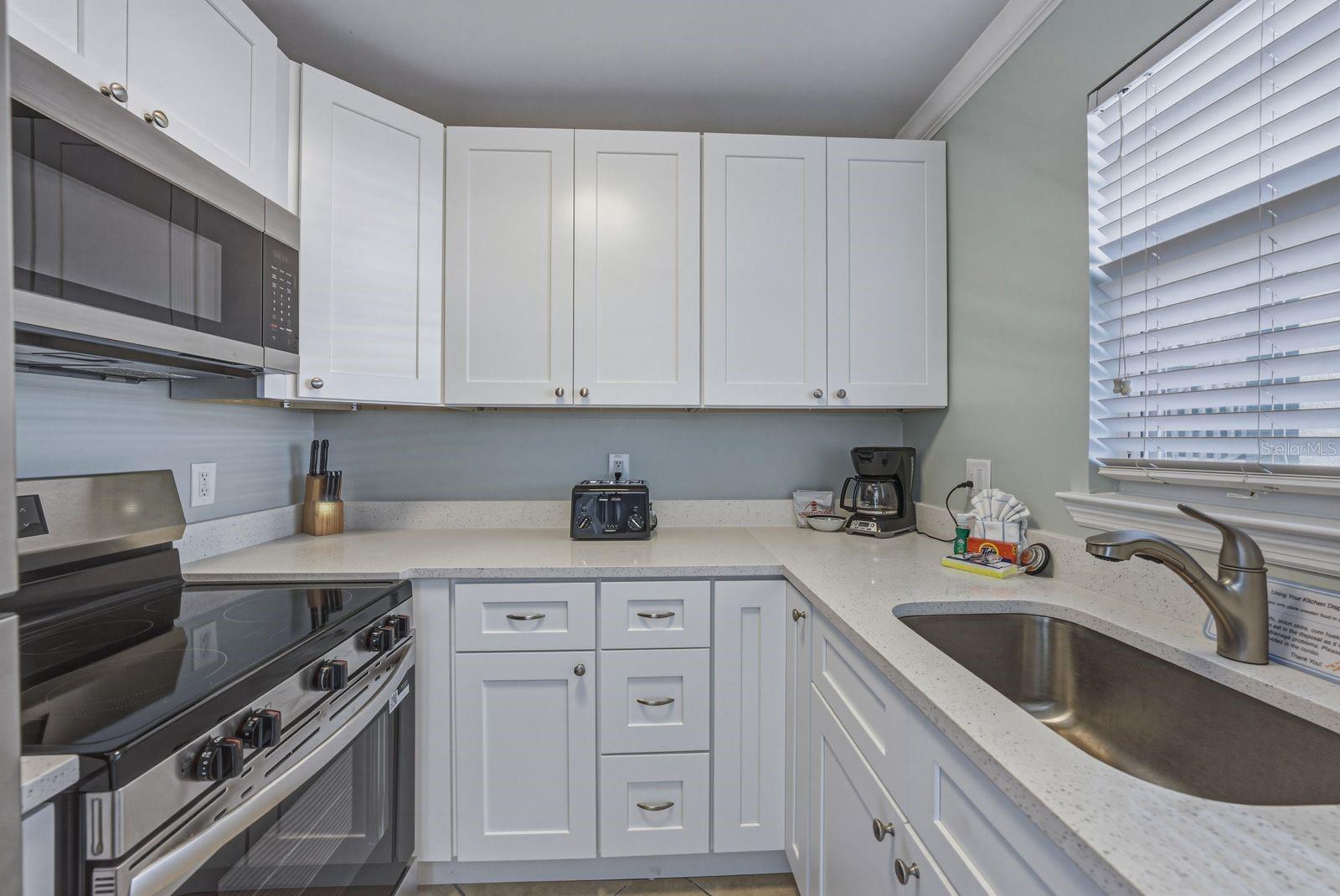 BAREFOOT BEACH RESORT OF INDIAN SHORES - Residential