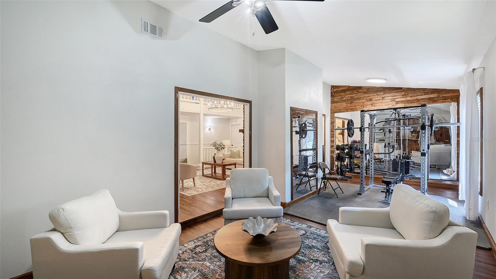 MAGNOLIA HILL - Residential