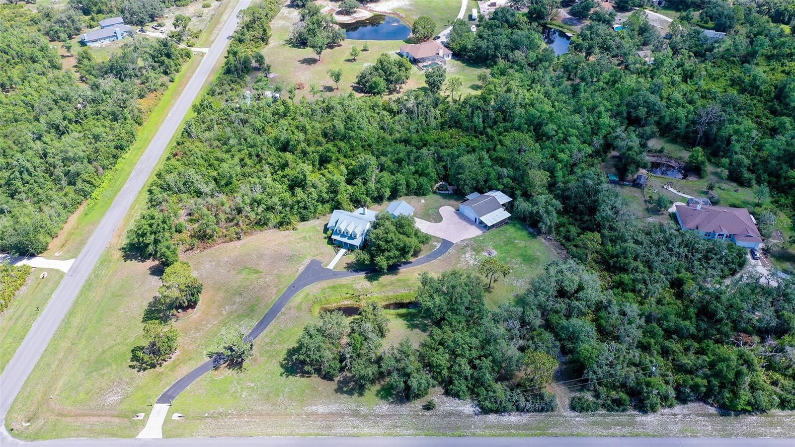 MAGNOLIA HILL - Residential