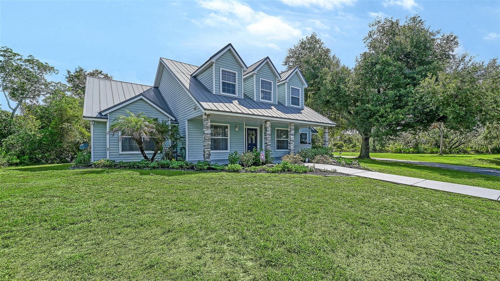 MAGNOLIA HILL - Residential