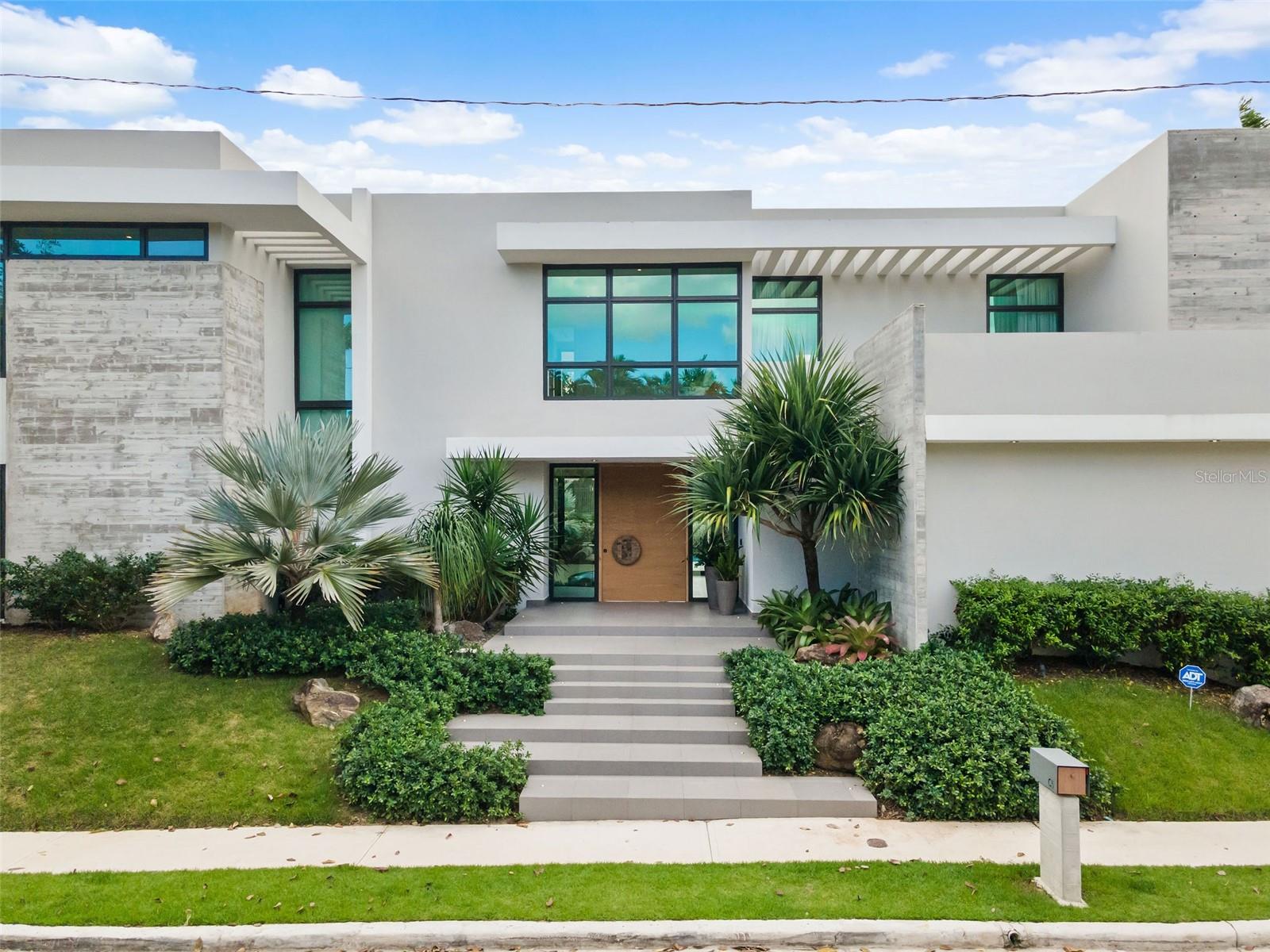 GARDEN HILLS NORTH - Residential