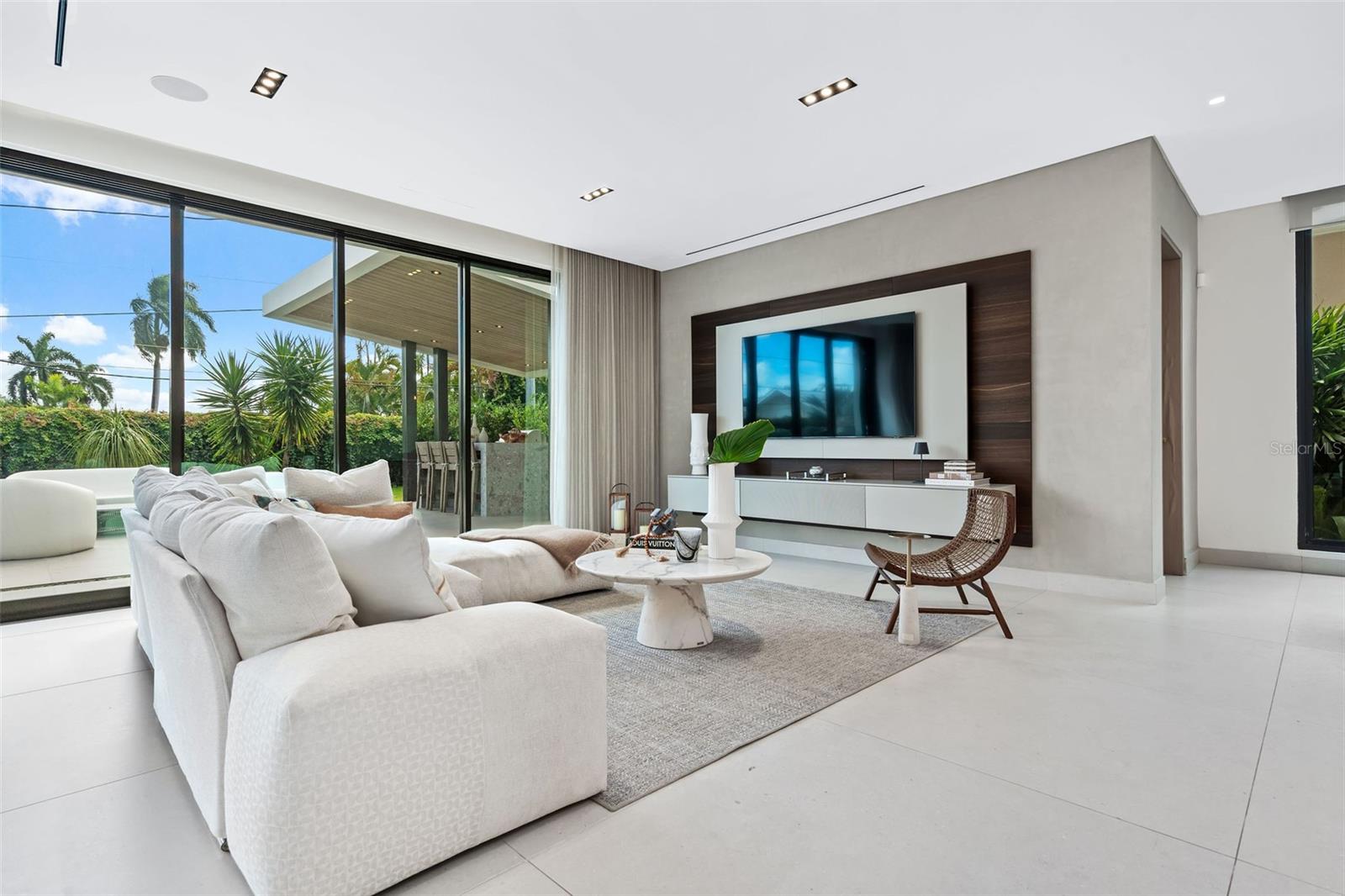 GARDEN HILLS NORTH - Residential