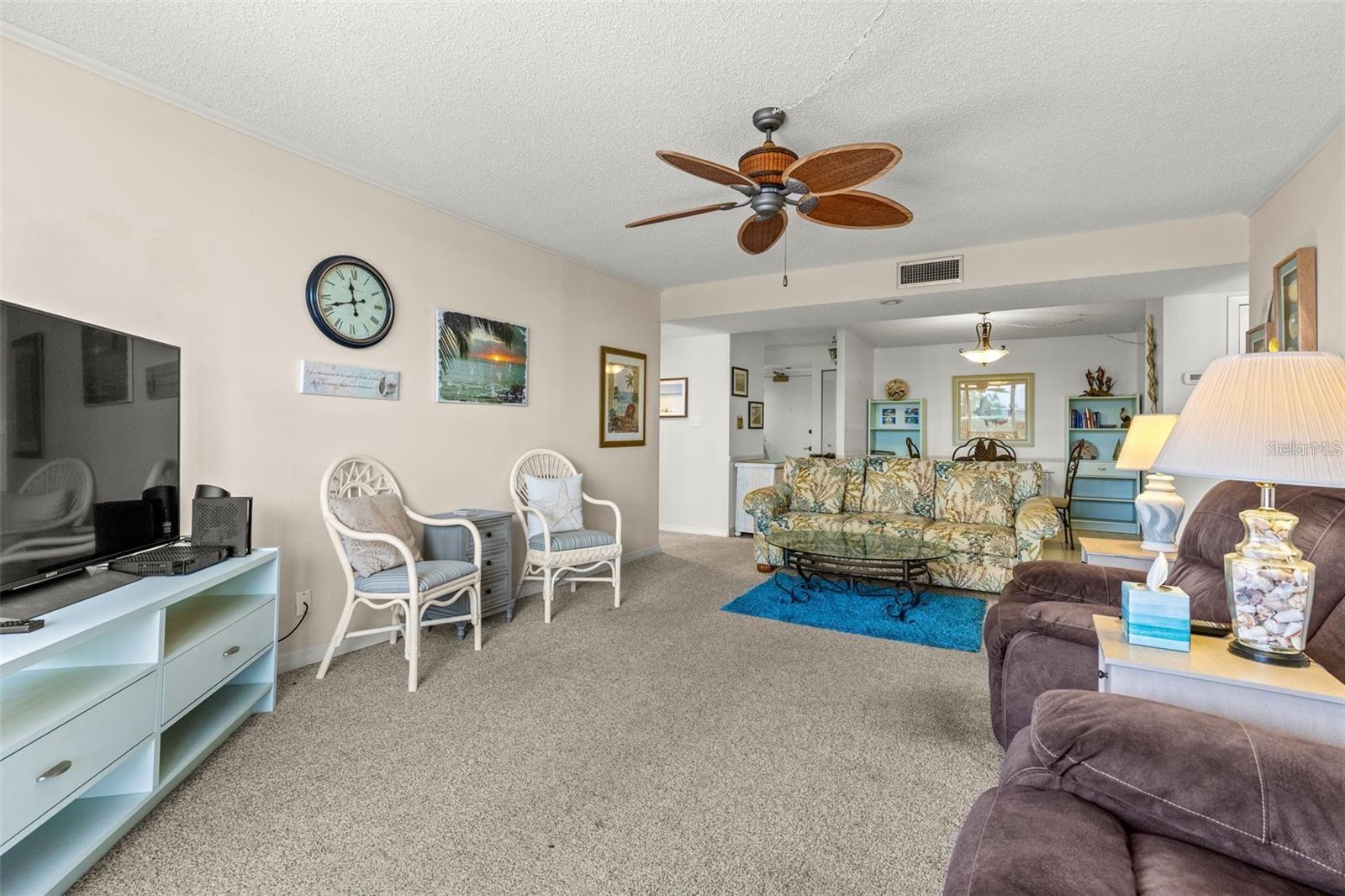 KEY CAPRI CONDO - Residential