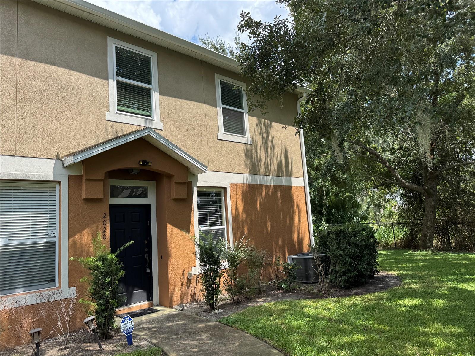 FLAGSHIP PARK A CONDO - Residential Lease
