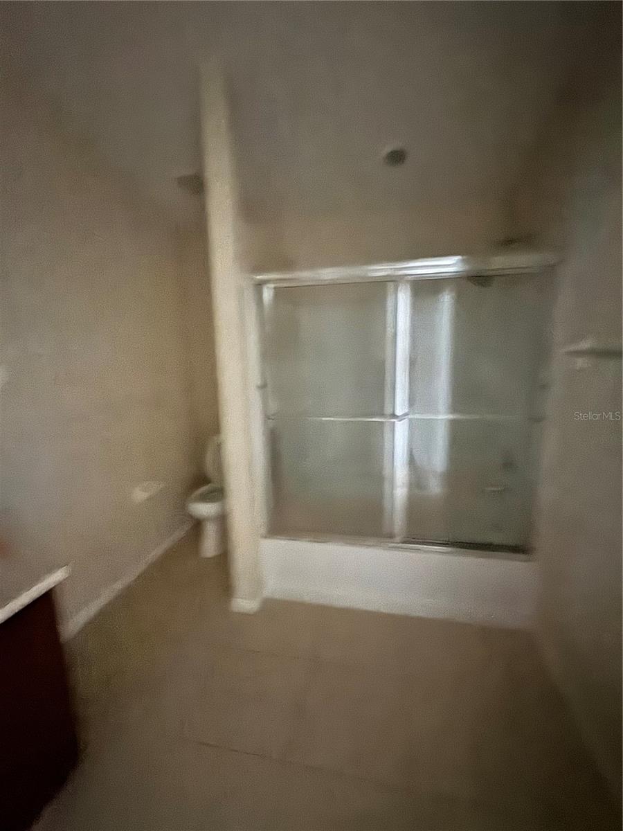 FLAGSHIP PARK A CONDO - Residential Lease
