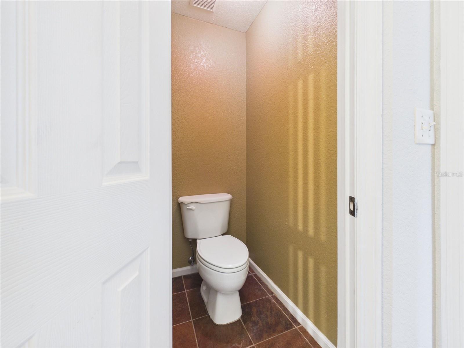 EMERALD POINTE TWNHMS AT TA - Residential Lease
