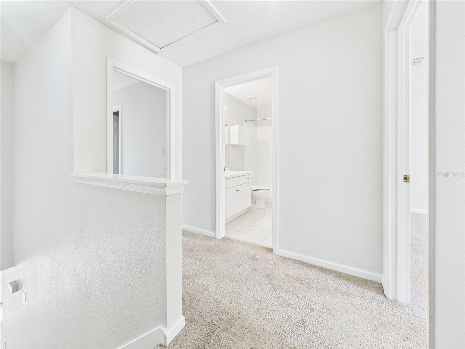 EMERALD POINTE TWNHMS AT TA - Residential Lease