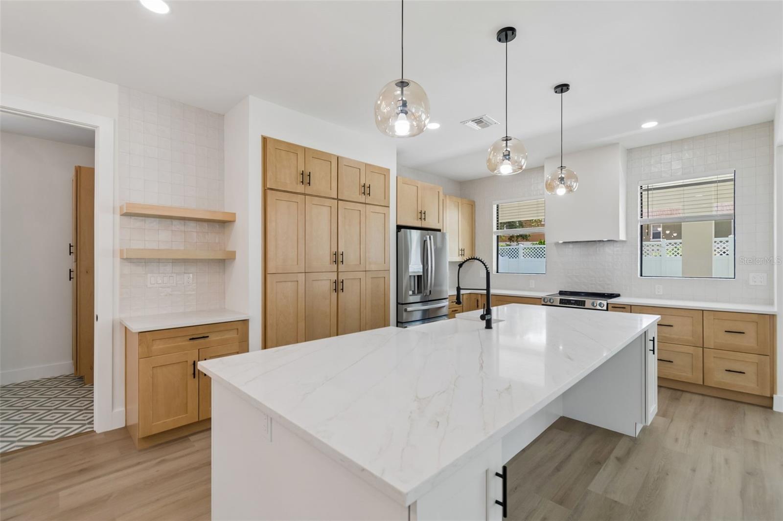 SUNSET ADD - Residential