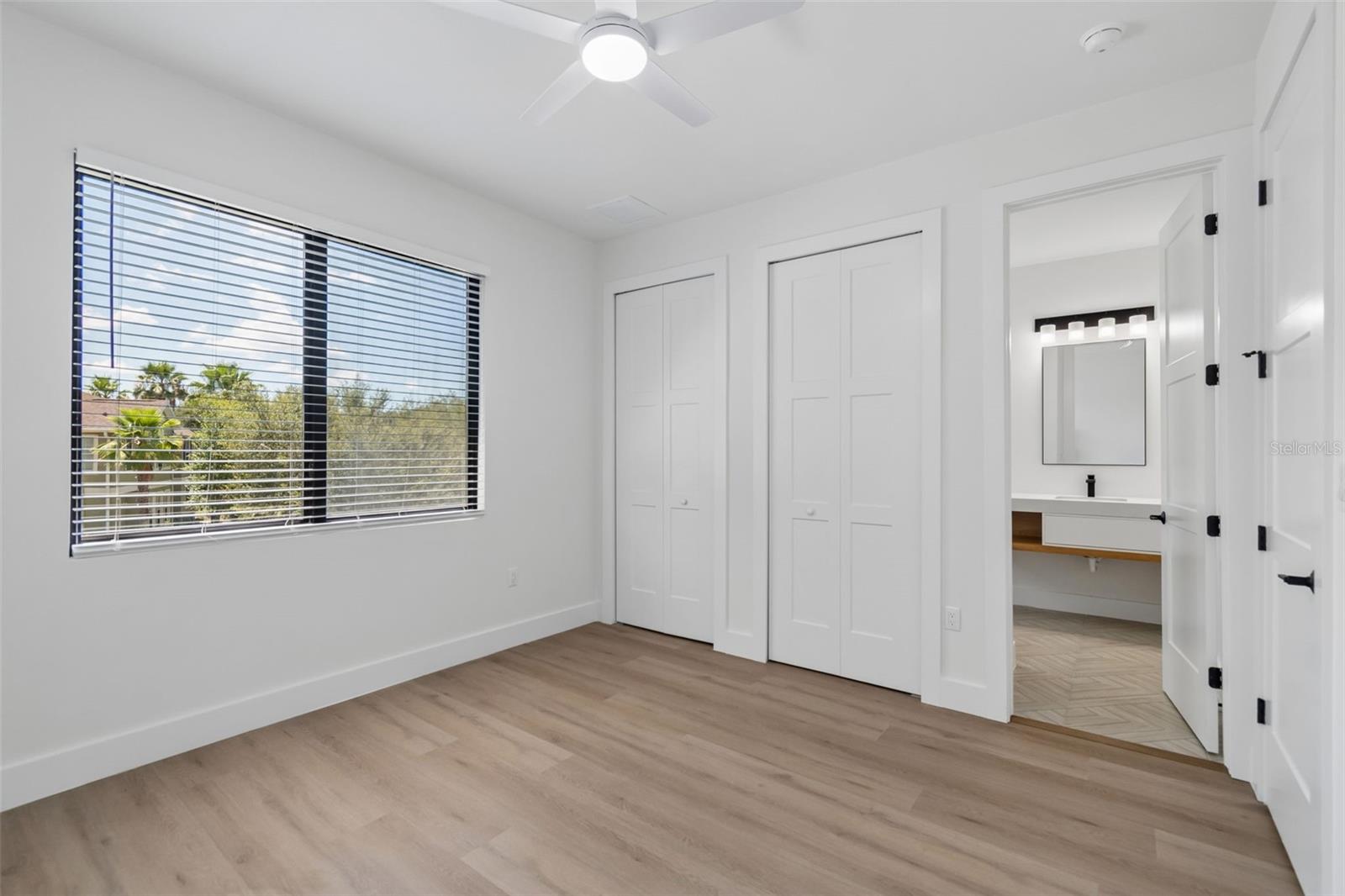 SUNSET ADD - Residential