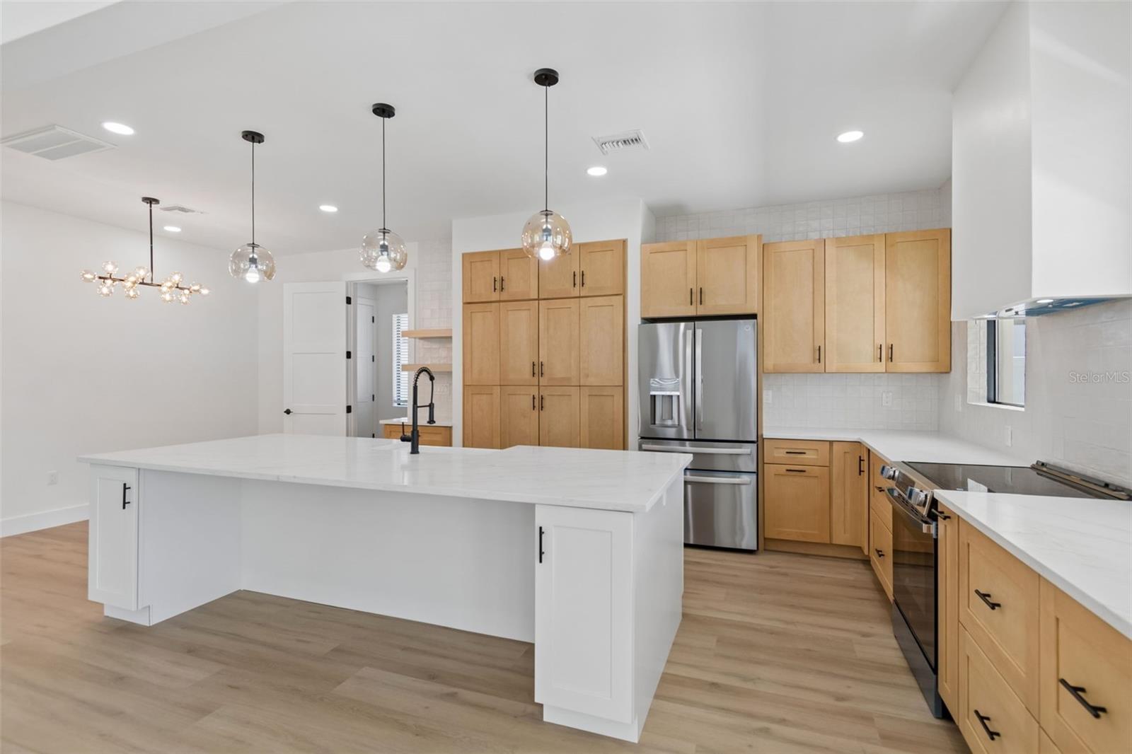SUNSET ADD - Residential