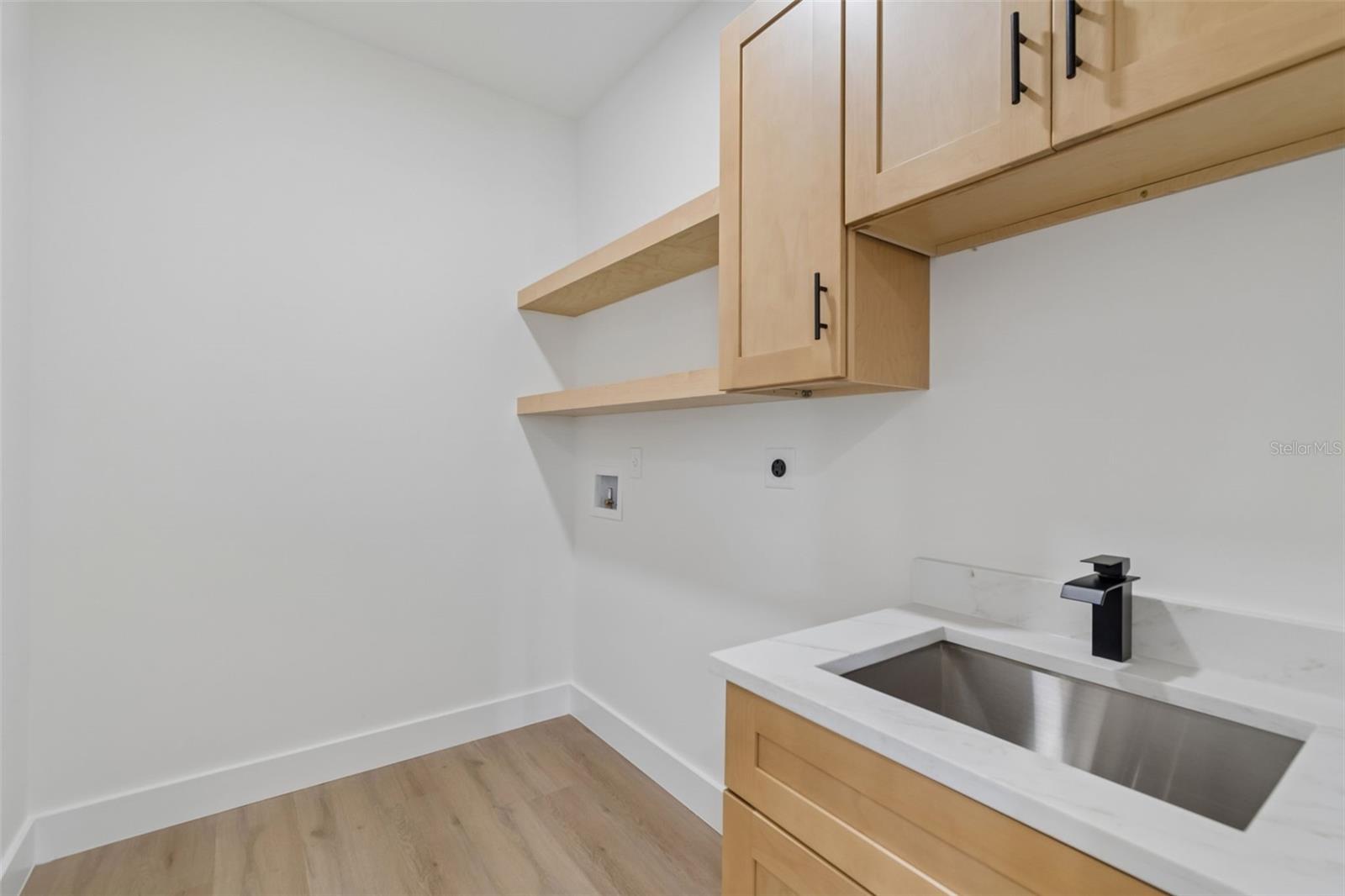 SUNSET ADD - Residential