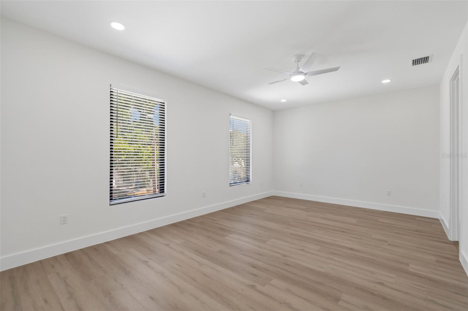 SUNSET ADD - Residential