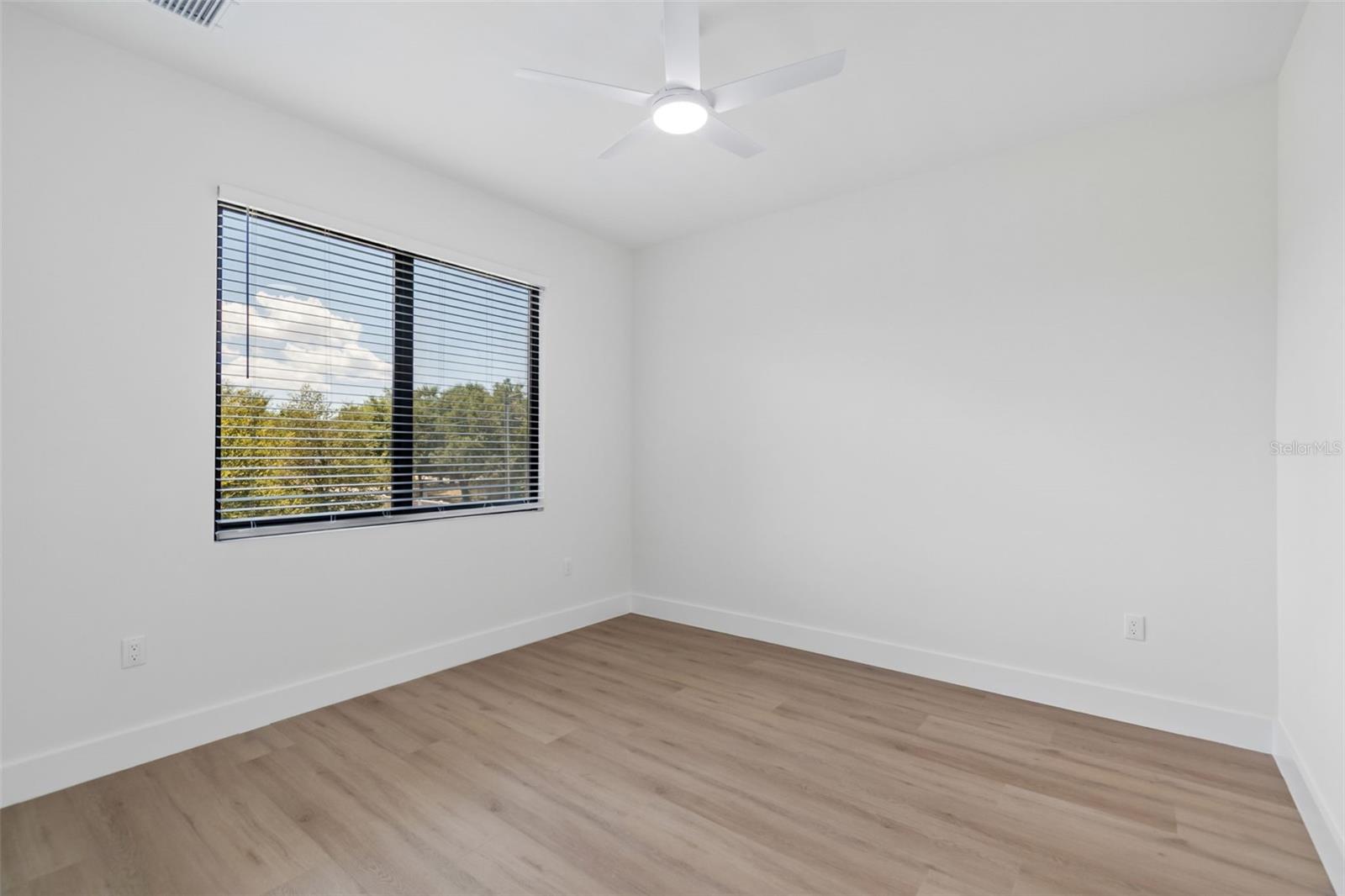 SUNSET ADD - Residential