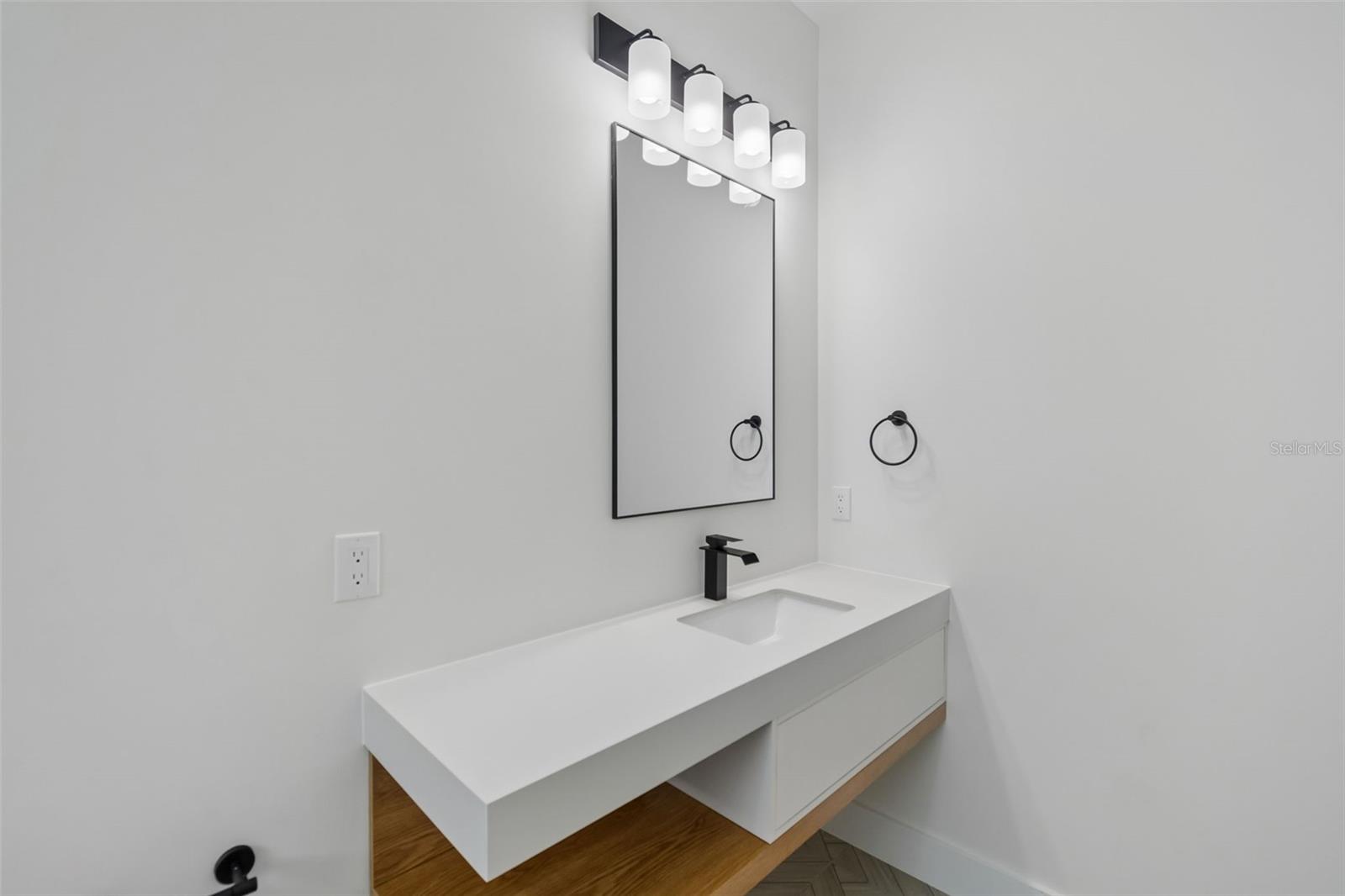 SUNSET ADD - Residential