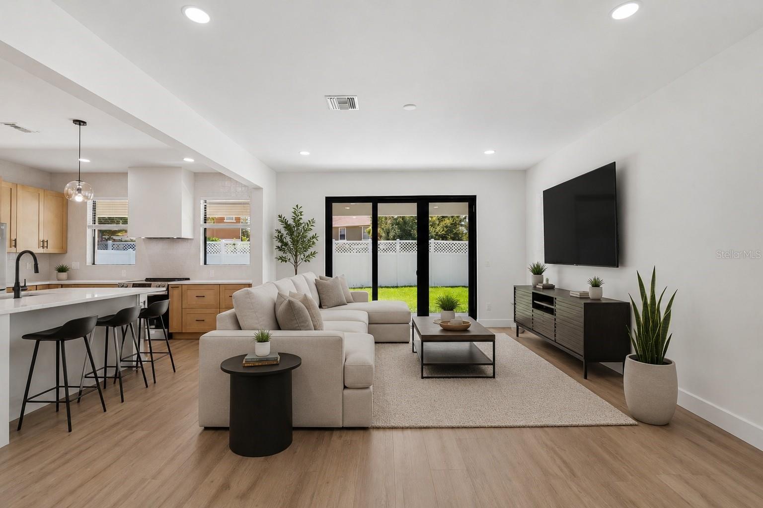 SUNSET ADD - Residential