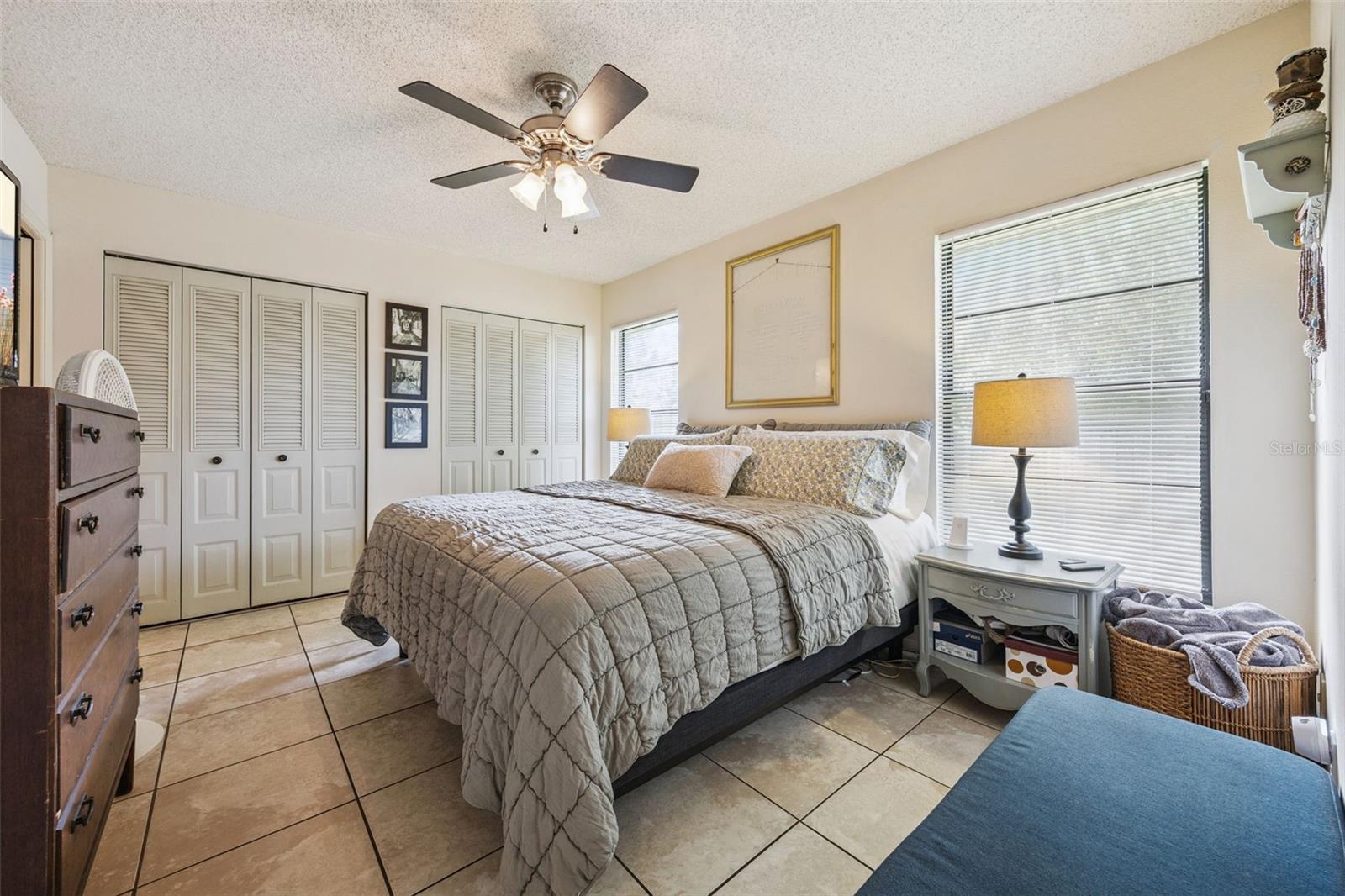 TWIN OAKS - Residential Income