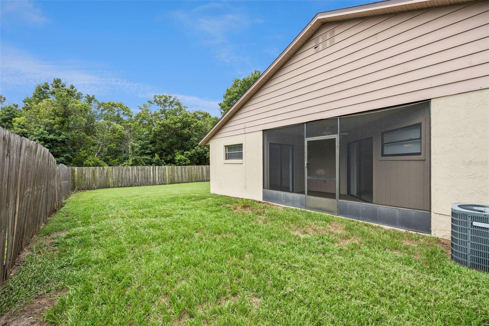 TWIN OAKS - Residential Income