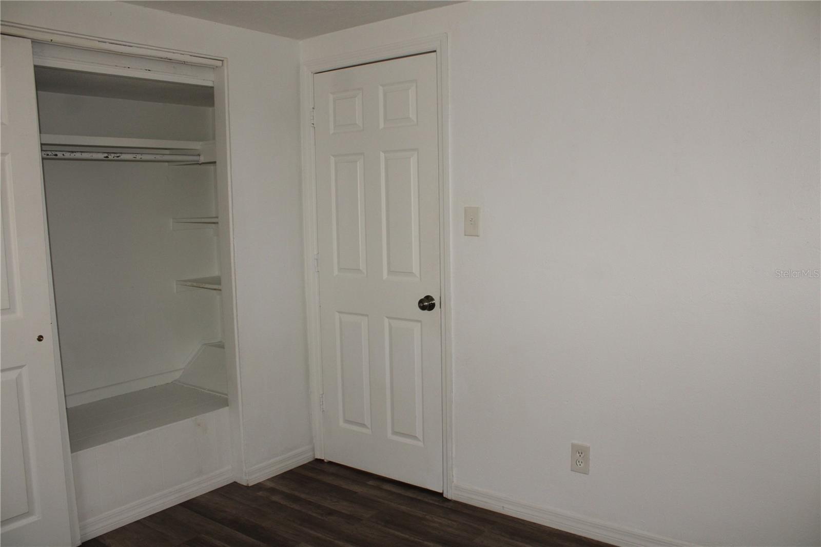 WAGNERS CLEARVIEW - Residential Lease