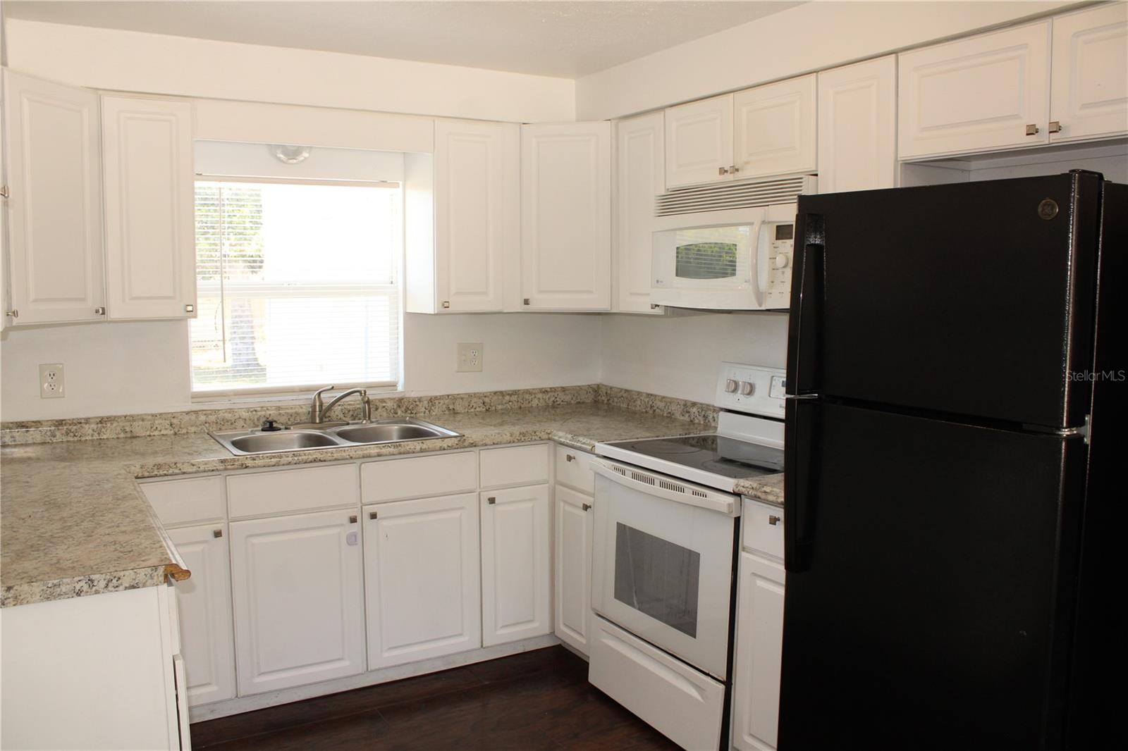 WAGNERS CLEARVIEW - Residential Lease