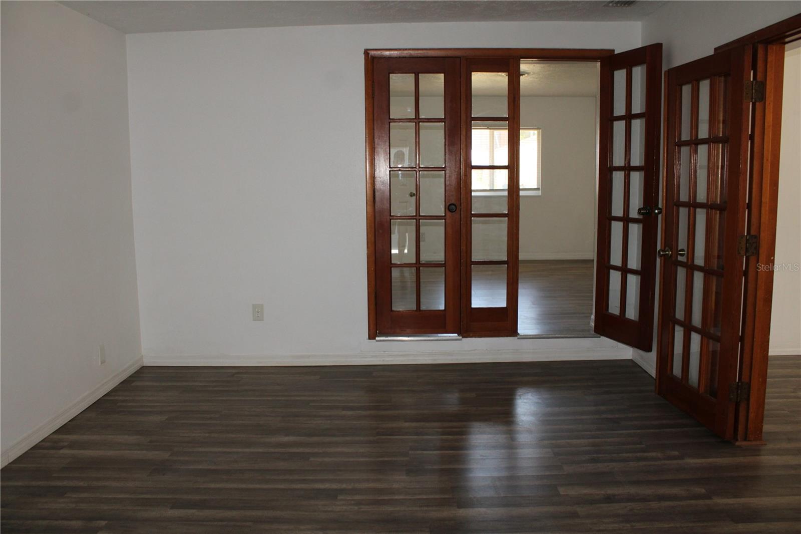 WAGNERS CLEARVIEW - Residential Lease