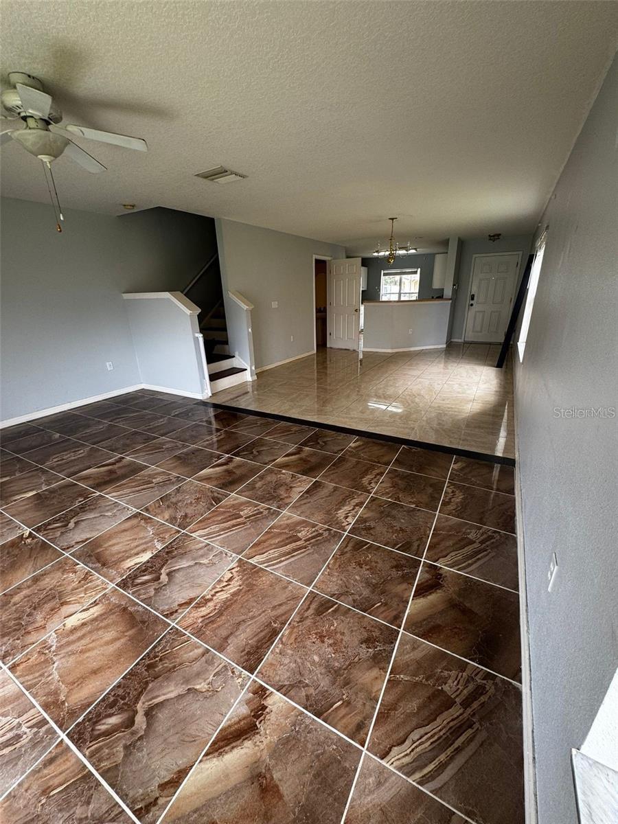 ST CHARLES PLACE PH 5 - Residential Lease