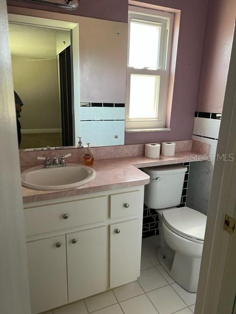VENDOME VILLAGE - Residential Lease