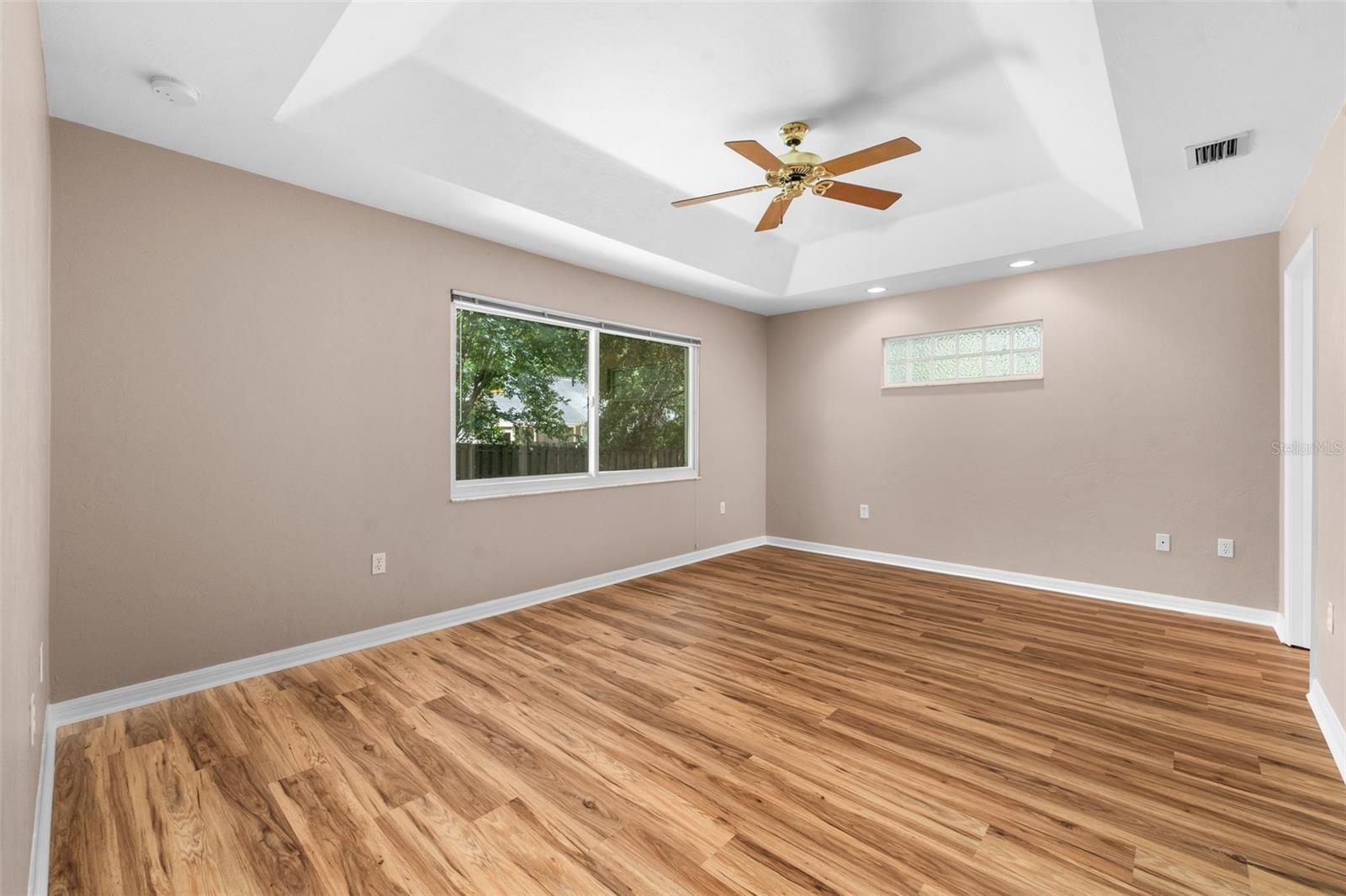 EAGLE POINT CLUSTER PH 1 - Residential