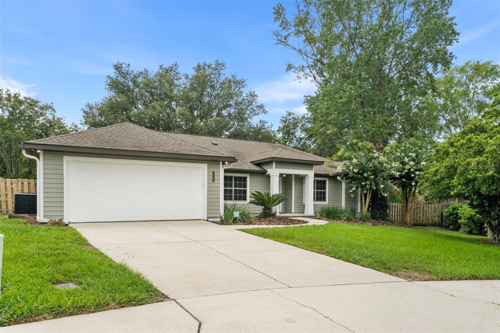 EAGLE POINT CLUSTER PH 1 - Residential
