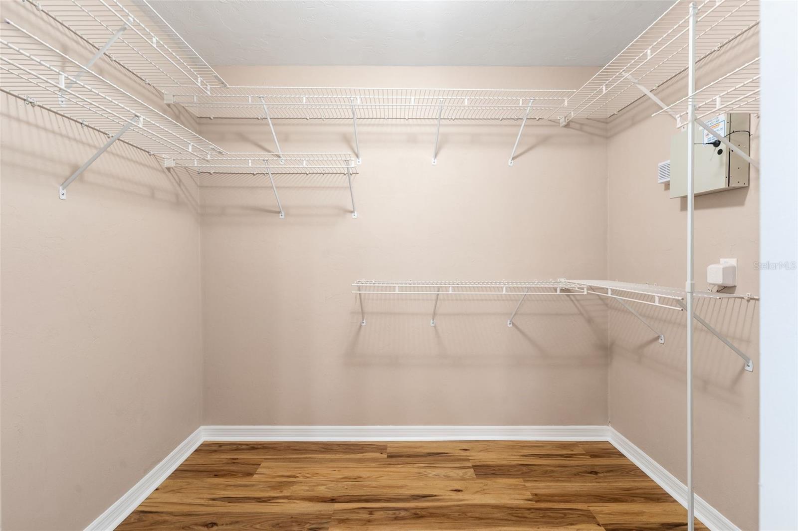 EAGLE POINT CLUSTER PH 1 - Residential
