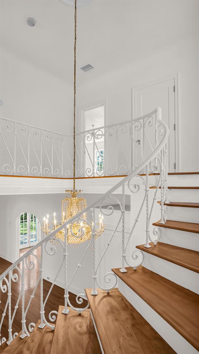 HARBOR OAKS - Residential