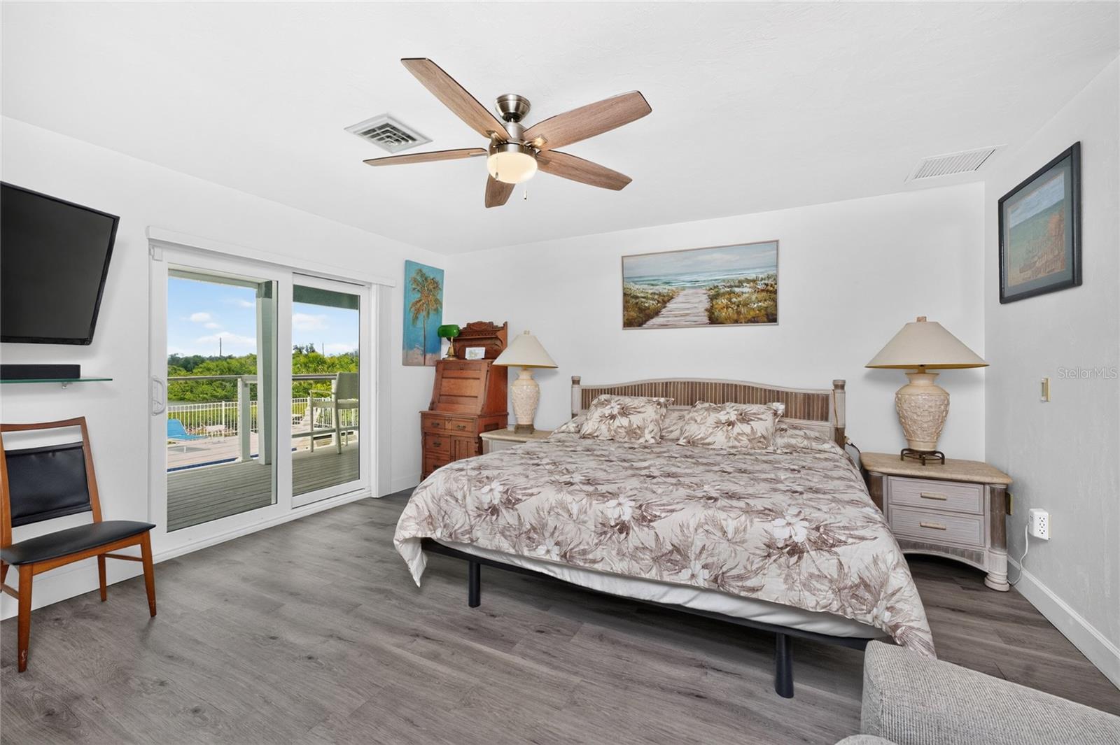 BAY HARBOR ESTATES - Residential