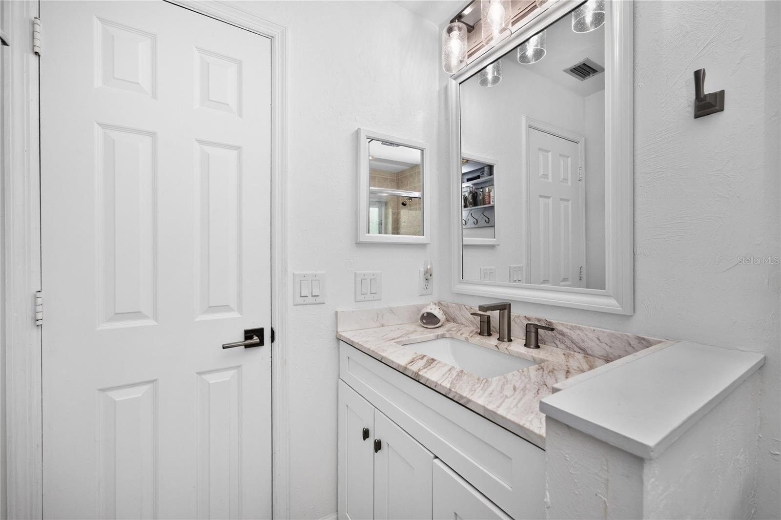 BAY HARBOR ESTATES - Residential