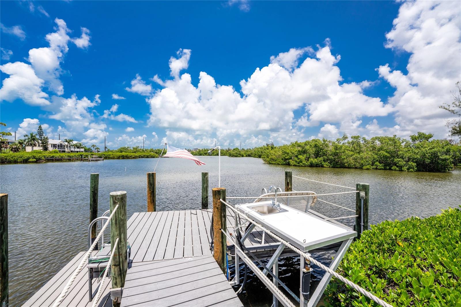 BAY HARBOR ESTATES - Residential