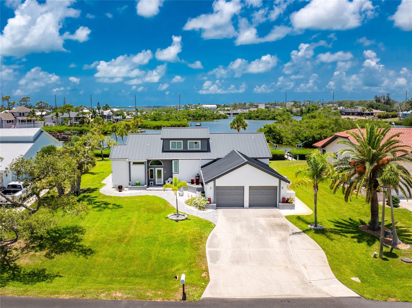 BAY HARBOR ESTATES - Residential