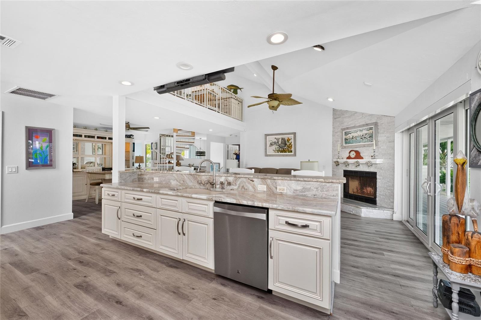 BAY HARBOR ESTATES - Residential