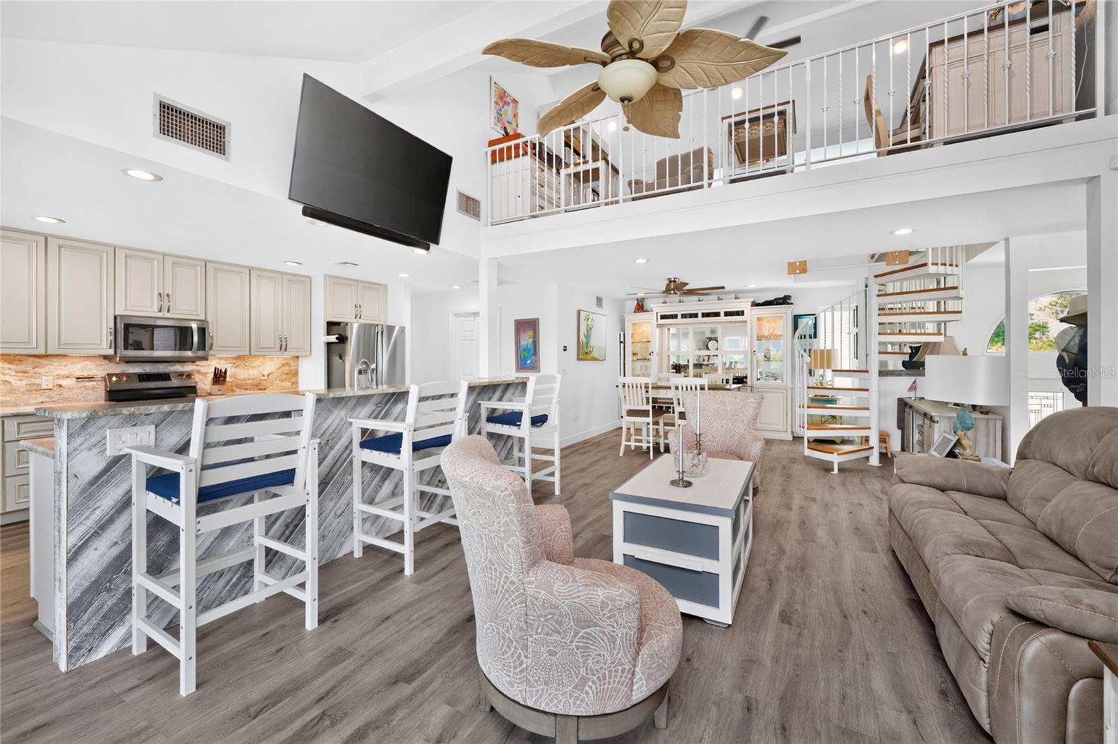 BAY HARBOR ESTATES - Residential