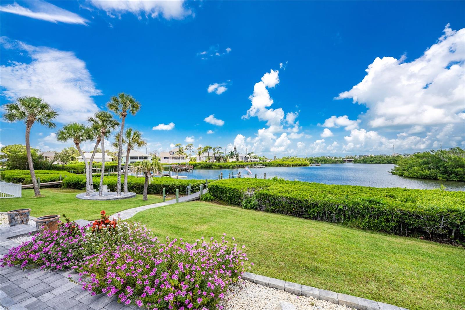 BAY HARBOR ESTATES - Residential