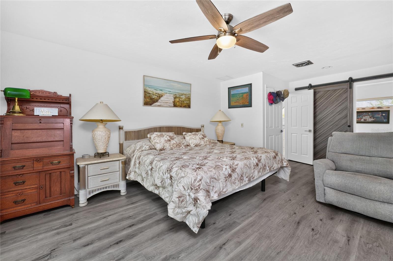 BAY HARBOR ESTATES - Residential