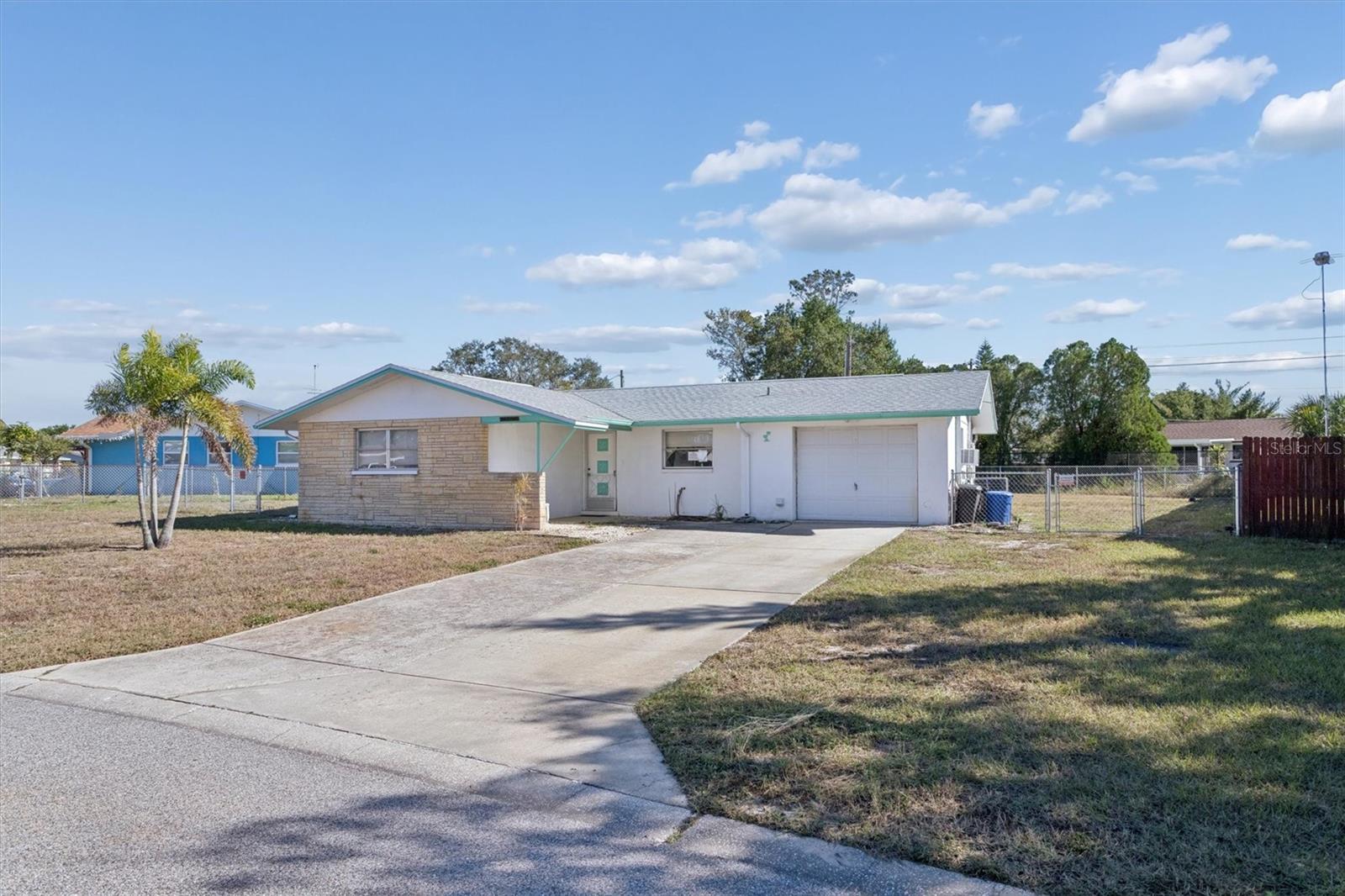 JASMINE LAKES - Residential