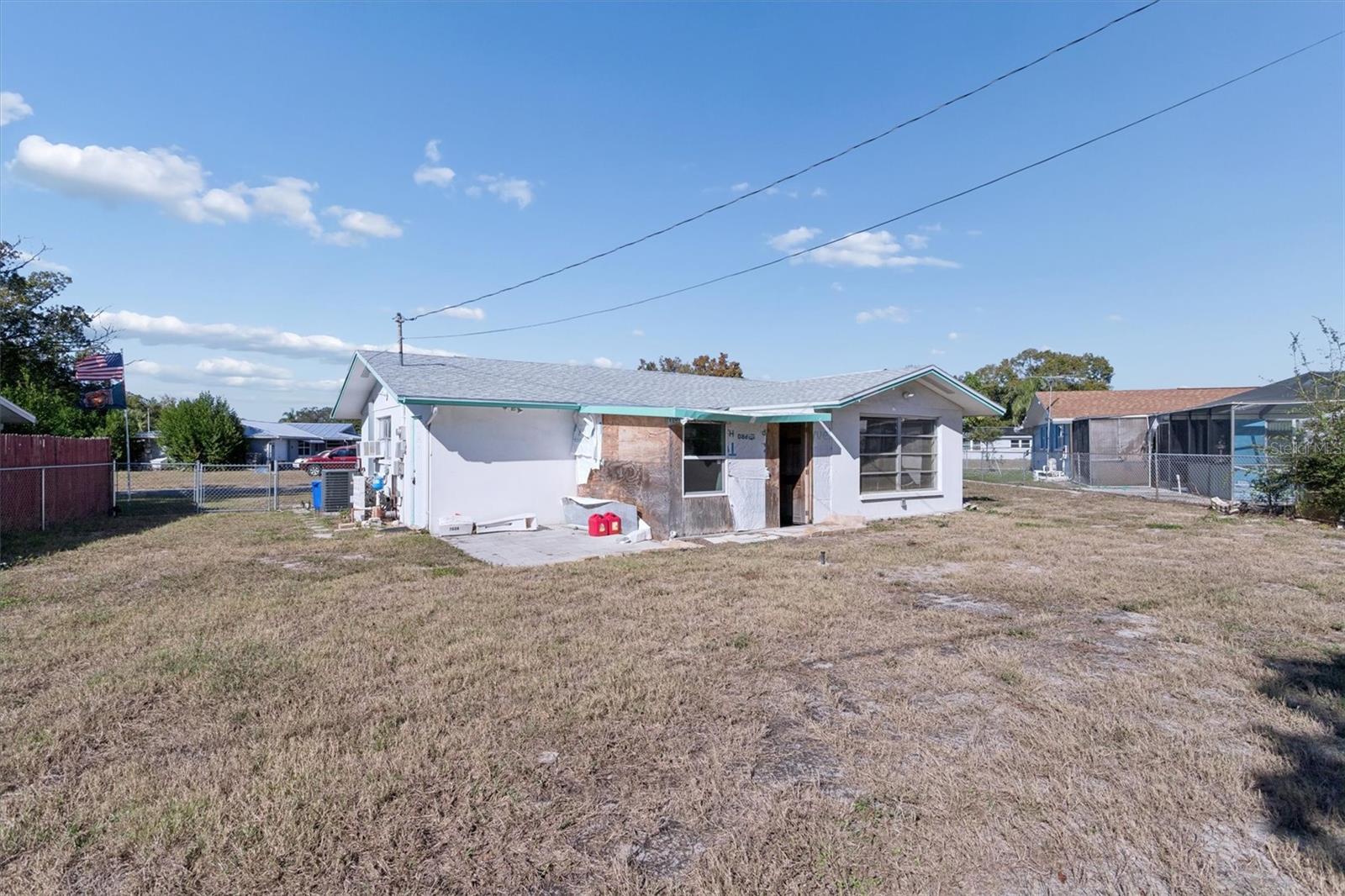 JASMINE LAKES - Residential