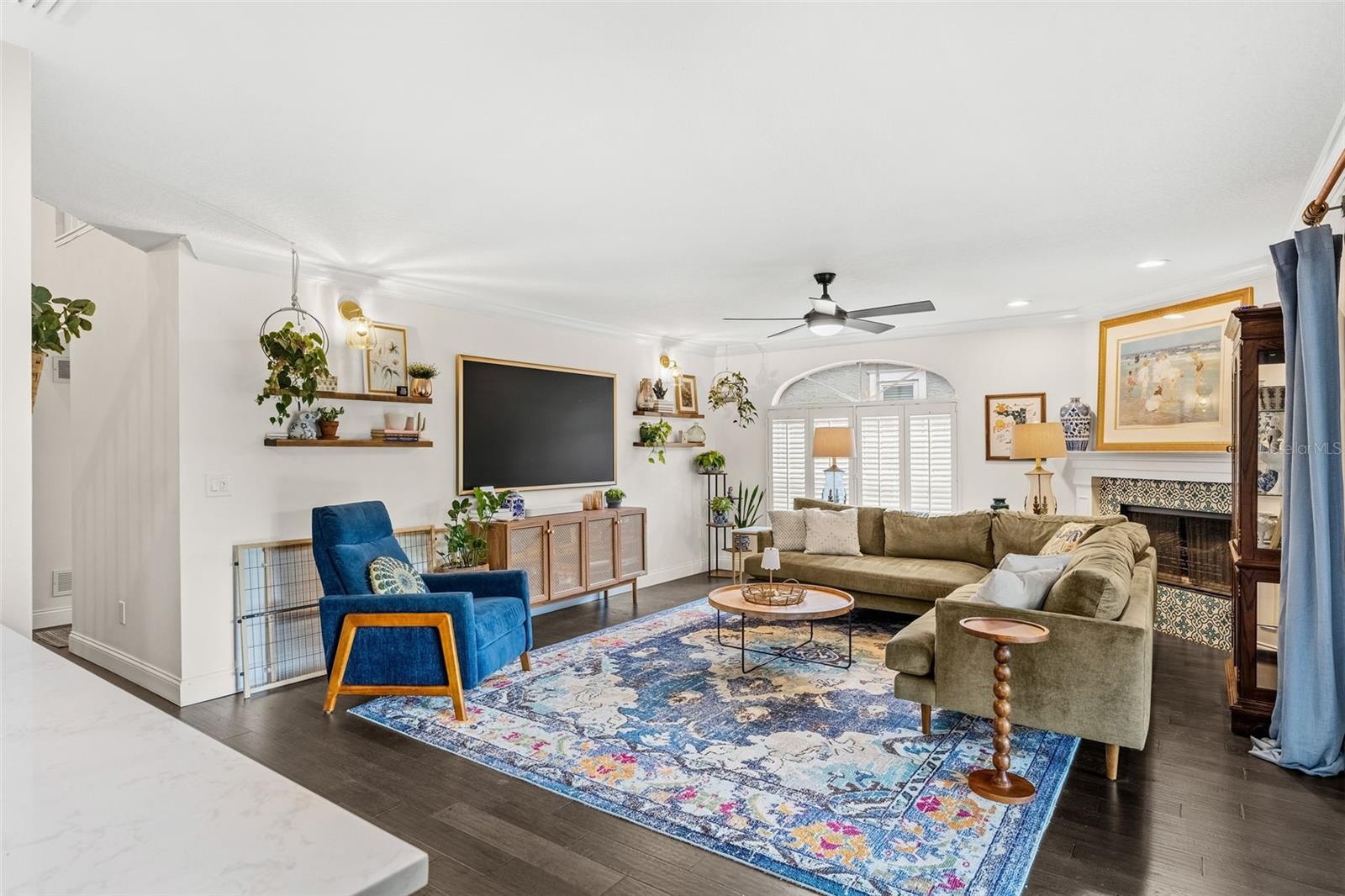 COLLEGE PARK - Residential