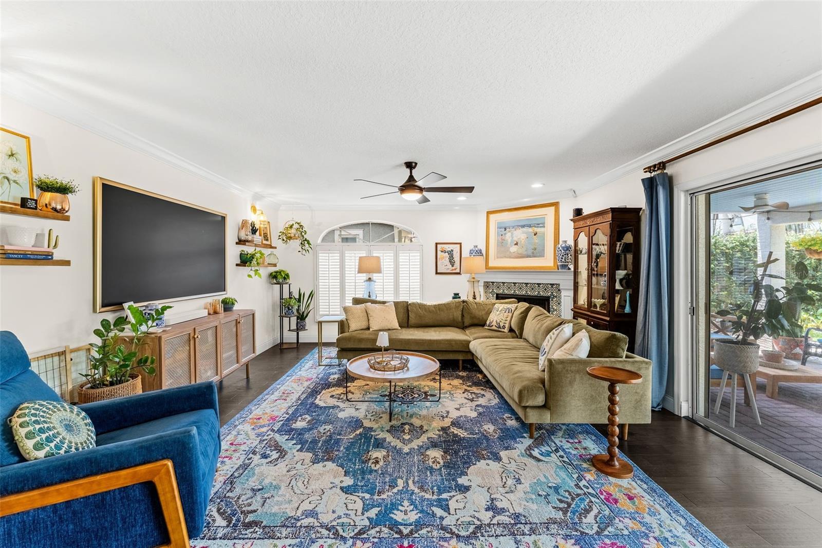 COLLEGE PARK - Residential