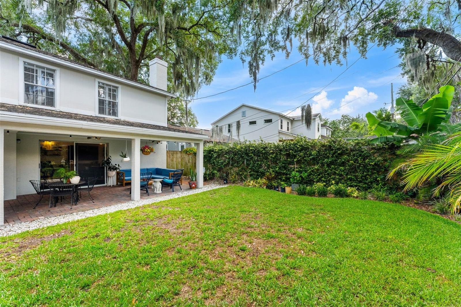 COLLEGE PARK - Residential