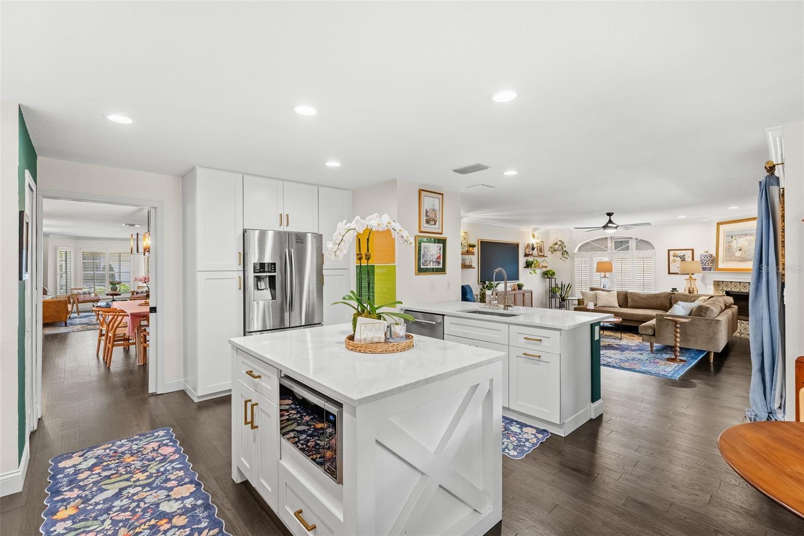 COLLEGE PARK - Residential