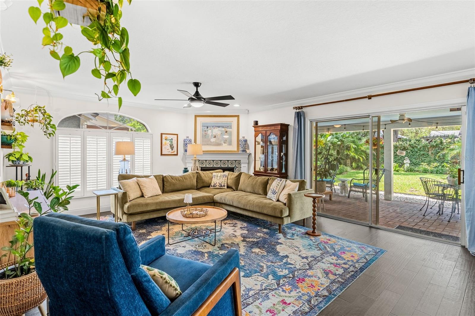 COLLEGE PARK - Residential