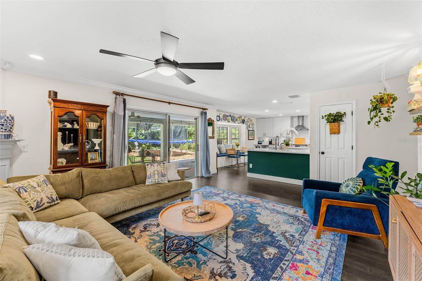 COLLEGE PARK - Residential