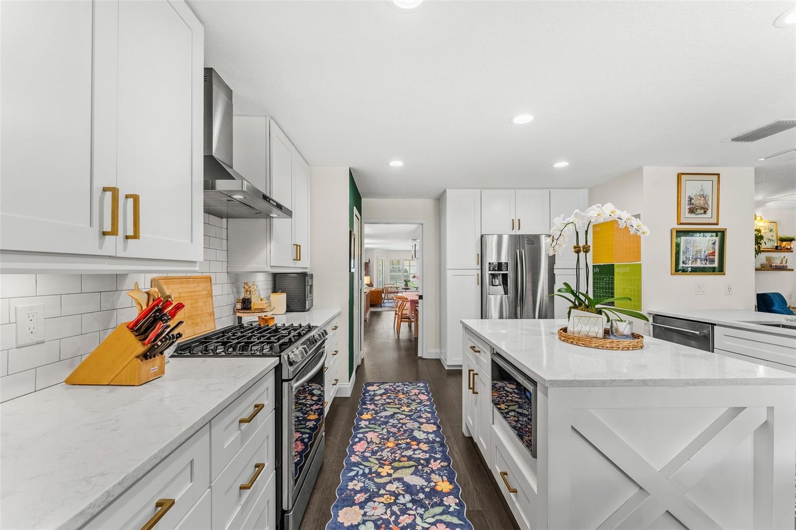 COLLEGE PARK - Residential