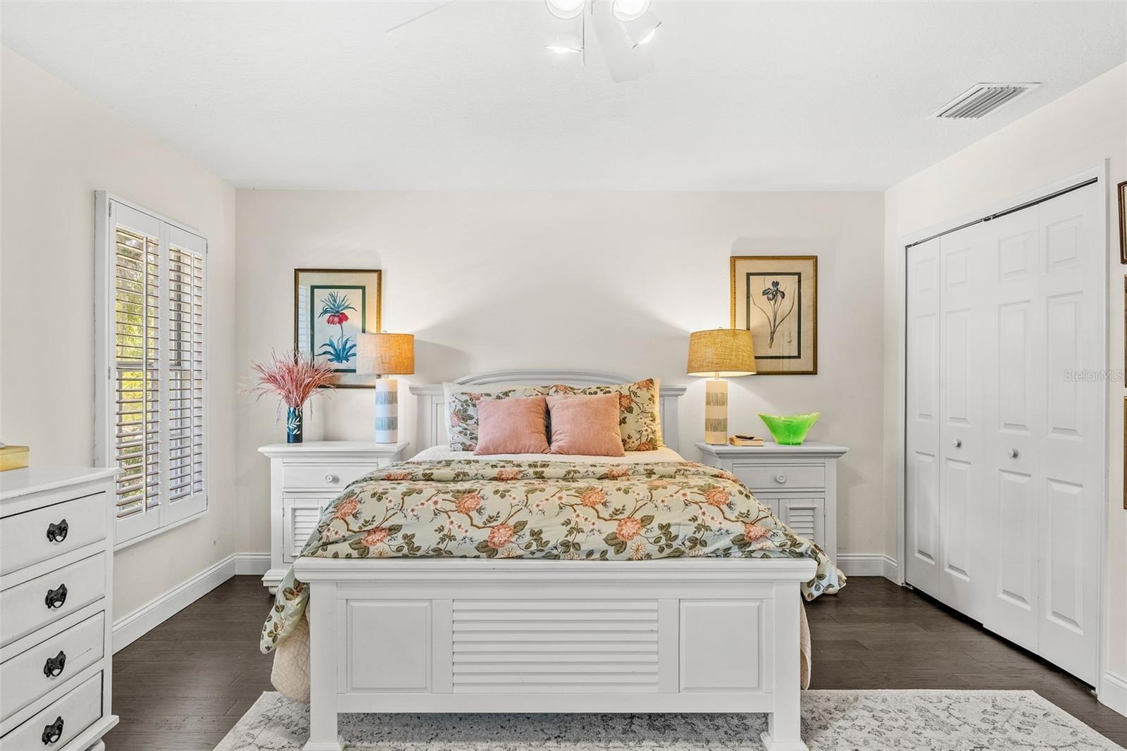 COLLEGE PARK - Residential